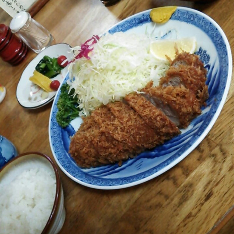 ヒレかつ定食(とんかつ関平 （かんぺい）)