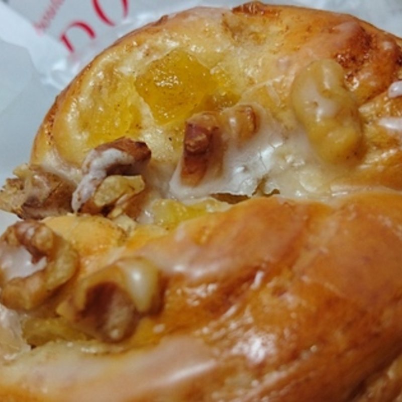 リンゴのシナモンロール(ドンク)