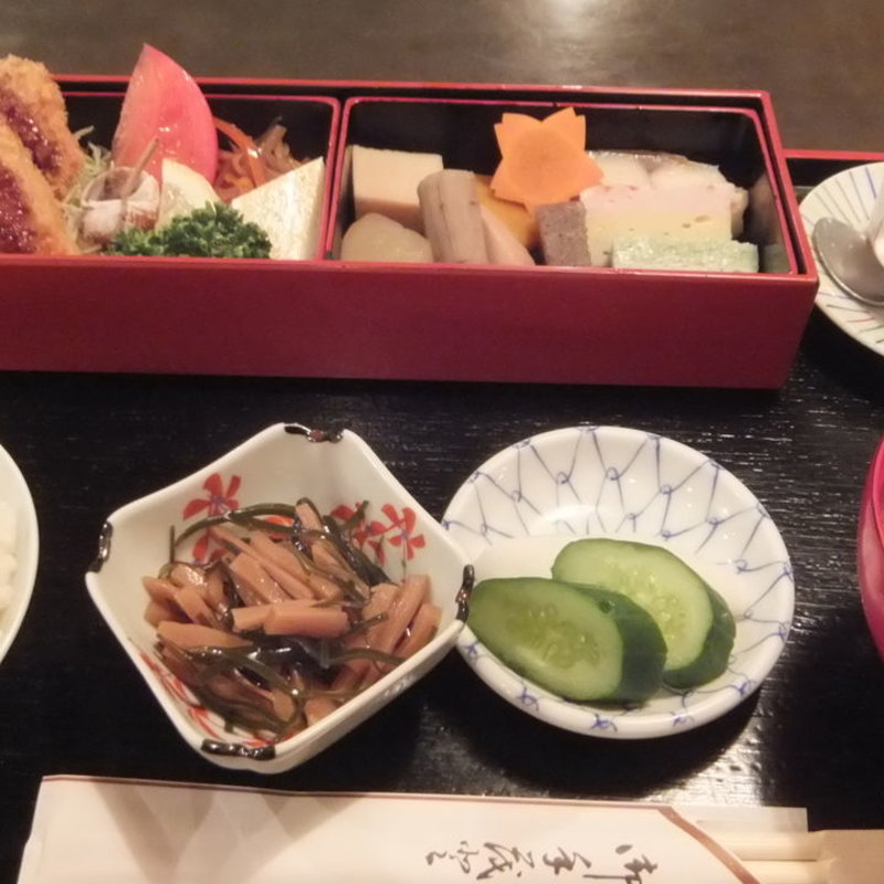 なかや弁当(なかや )