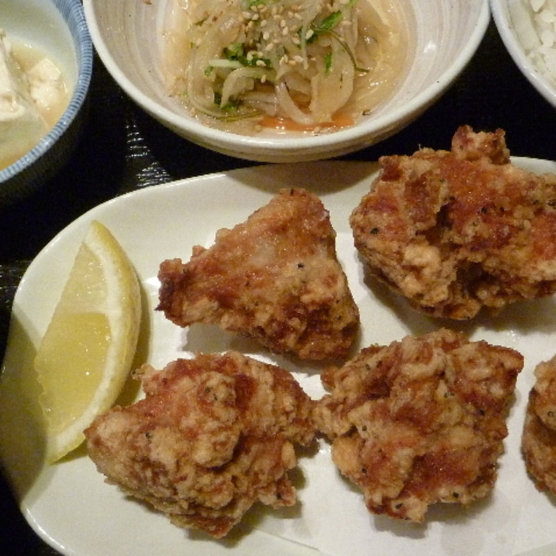 若鶏の唐揚げ定食(恵比寿 土鍋炊ごはん なかよし 本店)