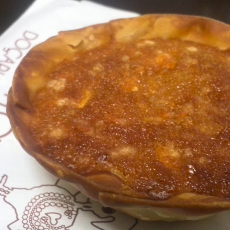 ケイジャーダ・デ・シントラ（チーズとシナモンのタルト）(Nata de Cristiano's)