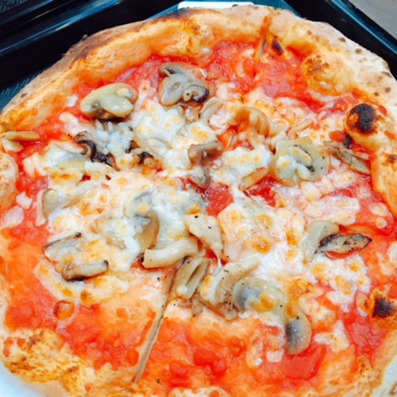 フンギ(ナポリス ピッツァアンドカフェ ベイタウン本牧五番街店)