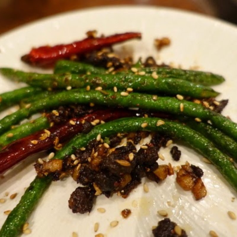 インゲンのクミン炒め(ナポレオン フィッシュ （Napoleon Fish）)