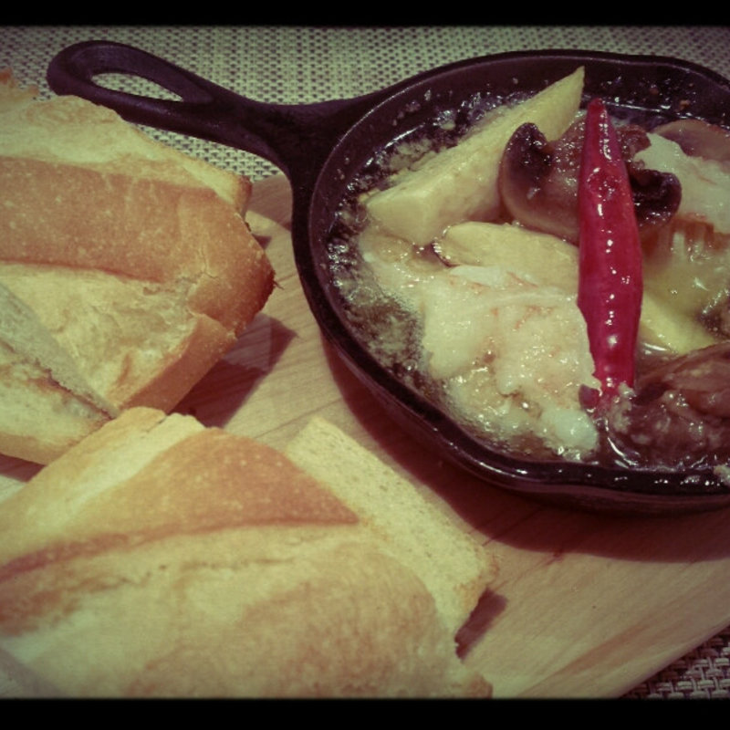 アヒージョ(オステリア ダ ナルサワ OSTERIA DA NARUSAWA)