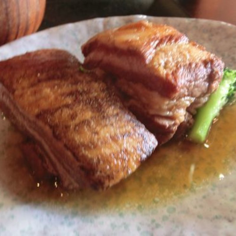 ラフテー定食(なんちち食堂)