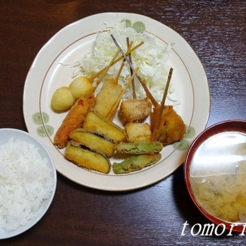串カツ定食(串揚処 なんでやねん！)