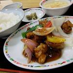 酢豚定食(ニイハオ！ポンユウ （您好！ 朋友）)