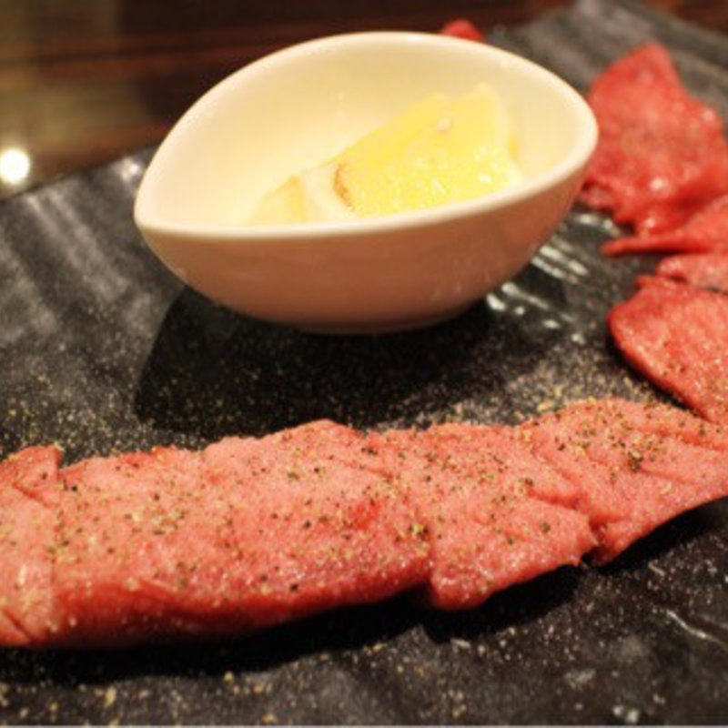 たん先、上タン、タンもと盛り合わせ(にくがとう )