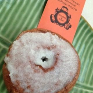 ココナッツ(ニコット＆マム （Doughnut Cafe nicotto & mam）)