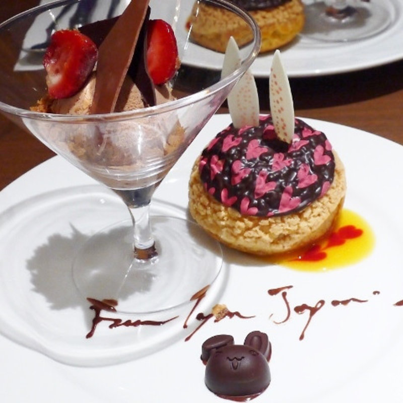 ショコラクリームプレート　ドリンク付き(ニコラシャール 表参道本店 )