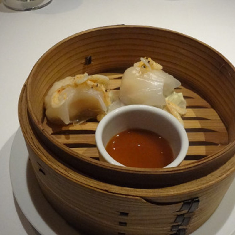 海老蒸し餃子 桜海老のマスタードソース(ヌーベルシノワ醐杜羽)