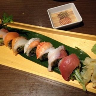 レインボーロール(No Reservations)