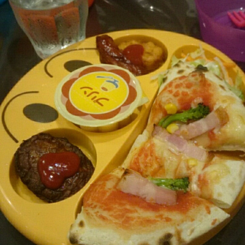 お子様ランチ ピザバージョン(ノッカ イタリアンテーブル)