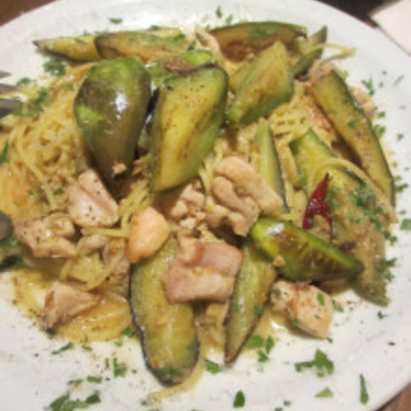 茄子でアンチョビ・チキン　スパゲッティーニ(KNOCK CUCINA BUONA ITALIANA 東京ミッドタウン店)