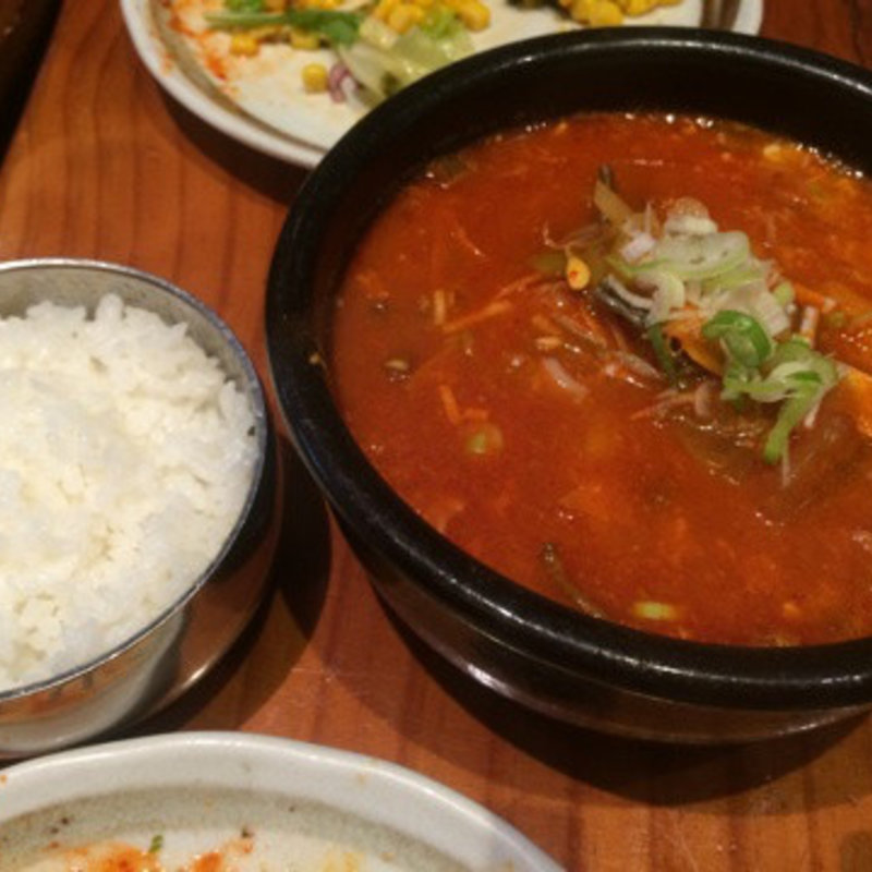 ユッケジャンクッパ(ノルブネ 横浜ベイクォーター店)