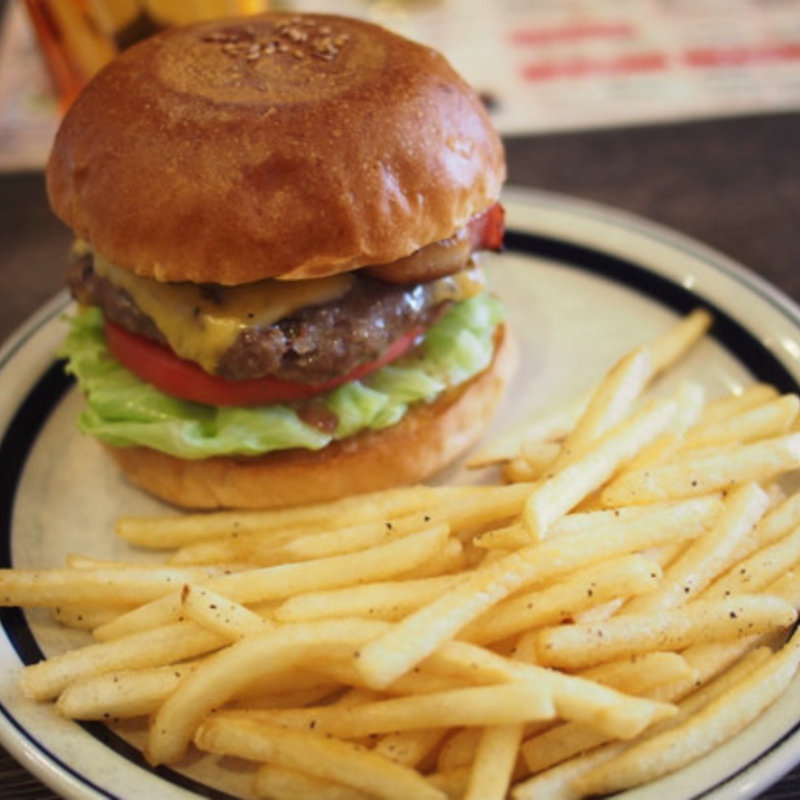 ベーコンチーズバーガー(The Burgerlion-バーガリオン)