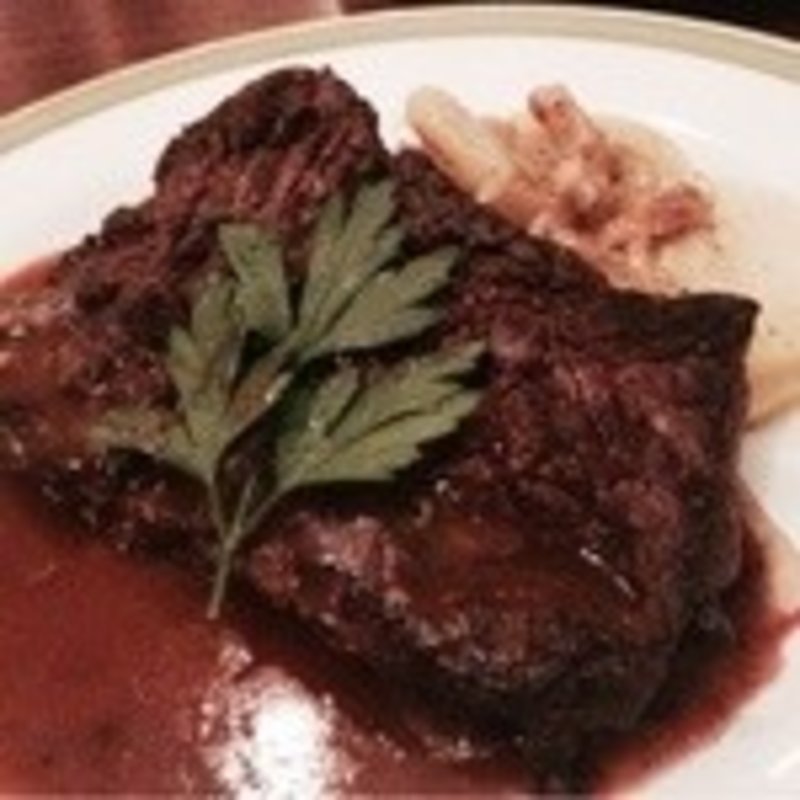 牛ハラミのステーキ　グリーンペッパーソース(ハース （Hearth）)