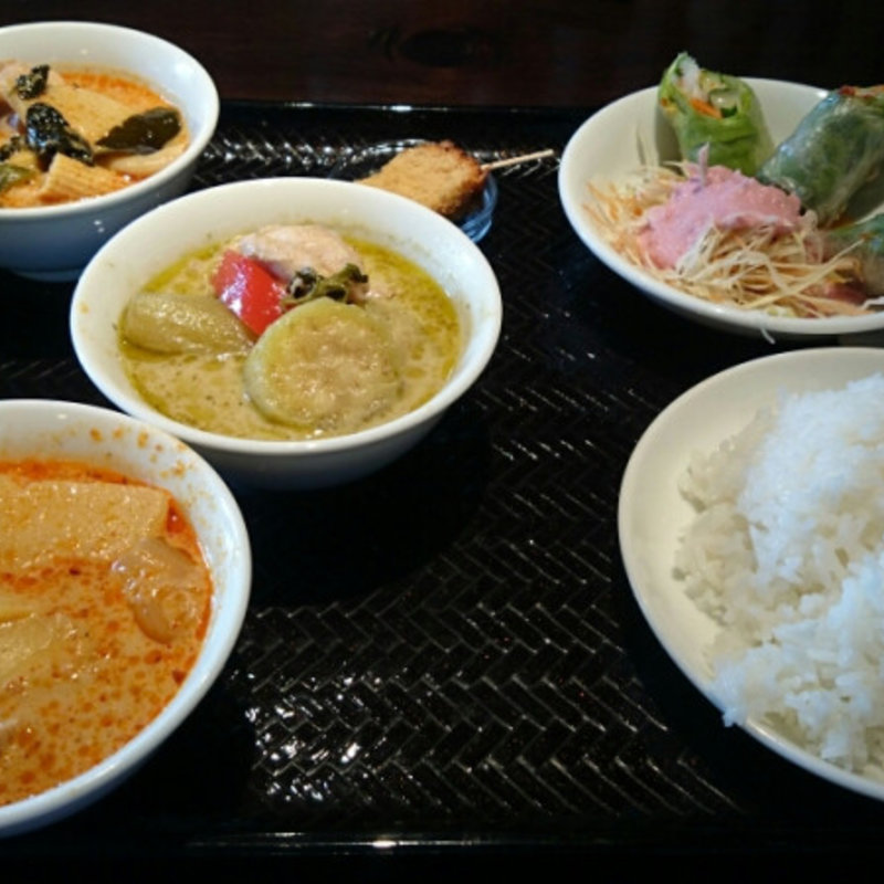 カレーランチセット(パーパイタイ 明治町店 （phaa pai THAI）)