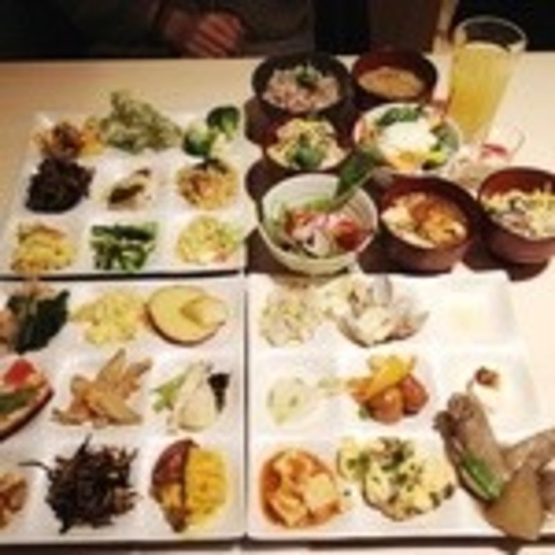 自然食バイキング(はーべすと ルミネ池袋)