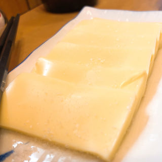 塩チーズ(立呑み 晩杯屋 鶯谷店)