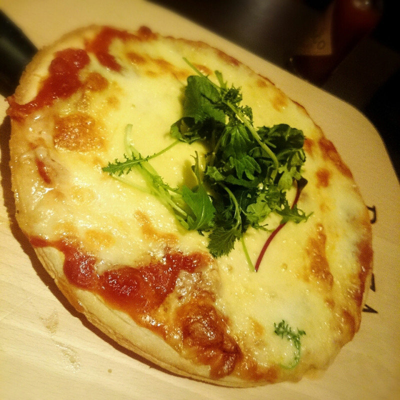 ピザ(ハイチーズ （High Cheese）)