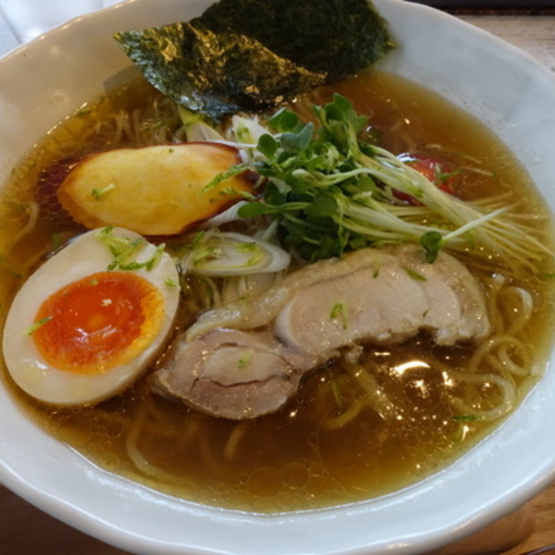 ゆず塩のせラーメン(はいむる珈琲店 )