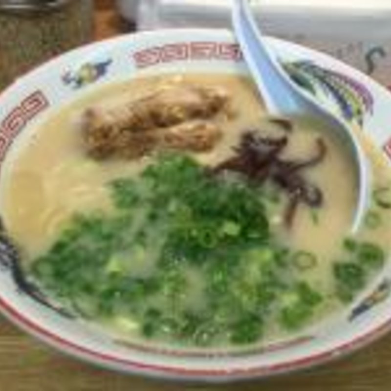 とんこつラーメン(はかたラーメン 駅構内店)