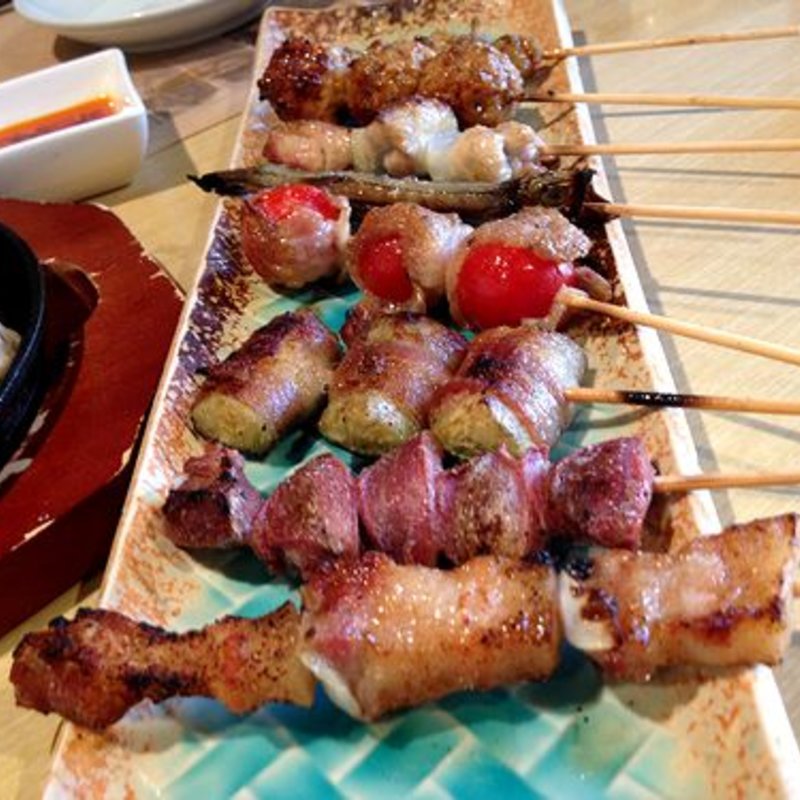 焼鳥の盛り合せ(はかた市 大名店)