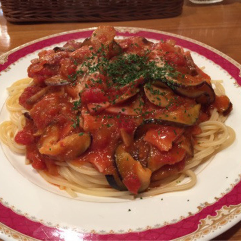 ナスとベーコンのトマトソース(ハシヤ)