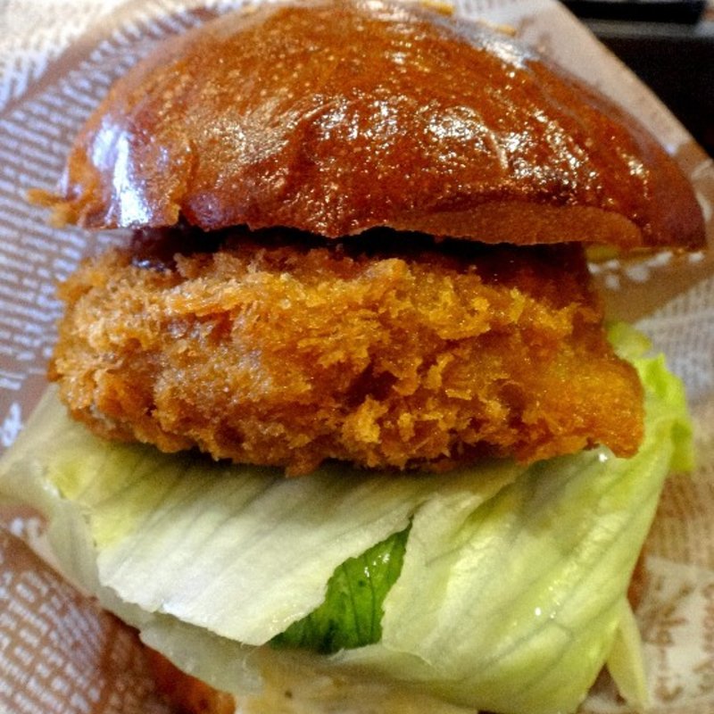 メンチバーガー(パスタイム)