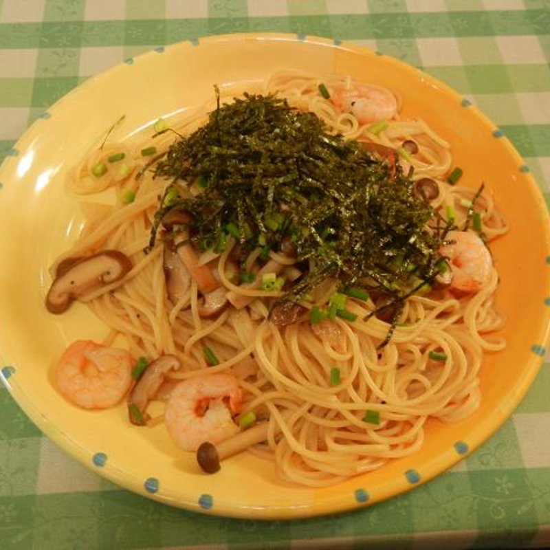 和風きのこ入りパスタ(パスタハウス パッセジャータ )