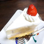 ショートケーキ(デリチュース 箕面本店)