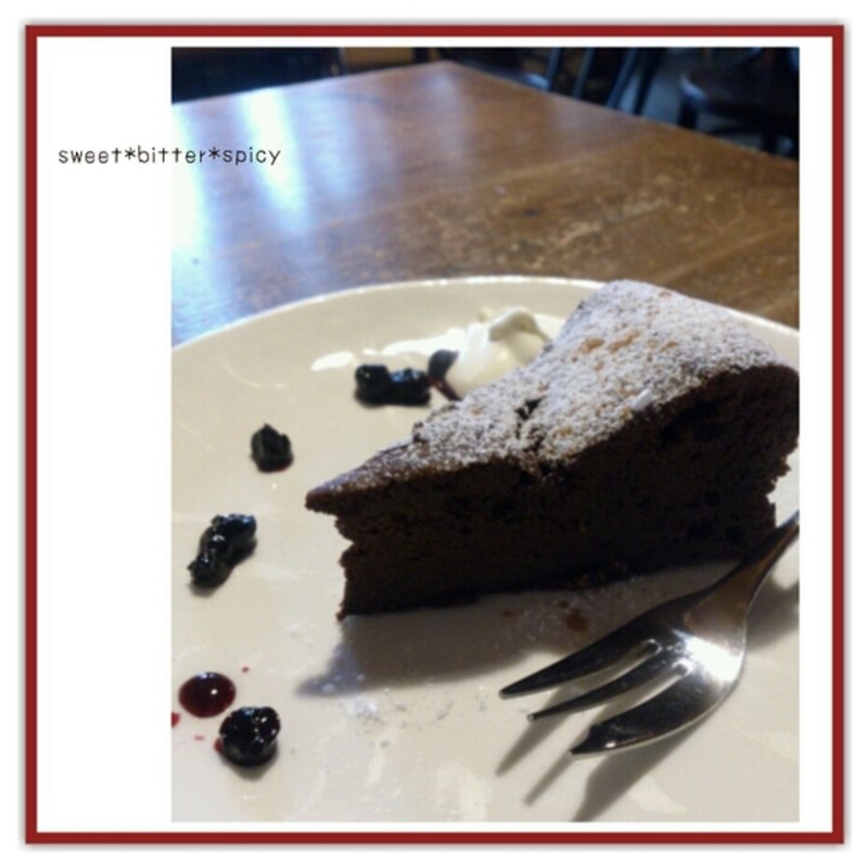 ガトーショコラ(自家焙煎珈琲店はち)