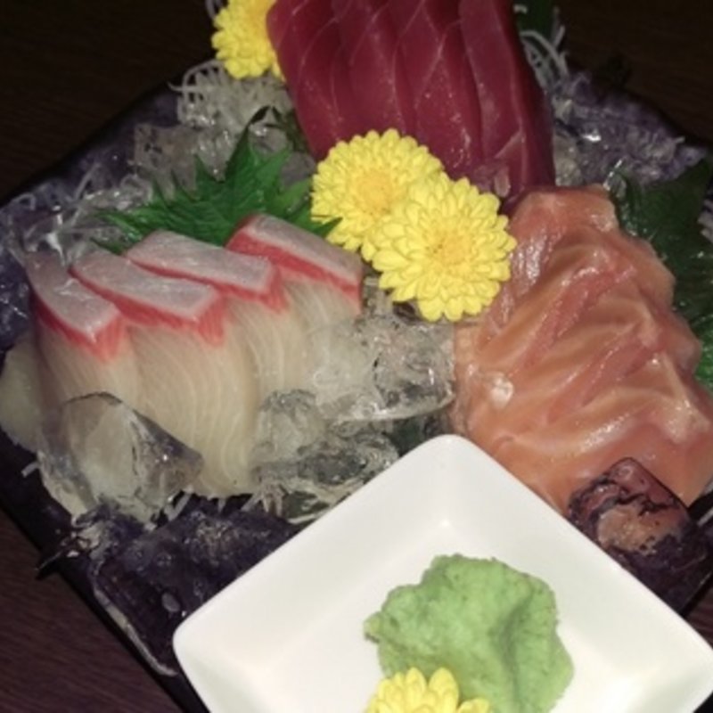 刺身の盛りあわせ(はちすか小六 高田馬場店 )