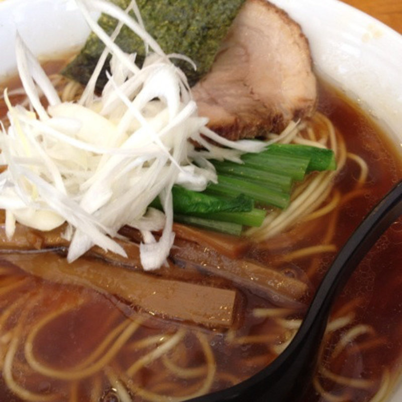 にぼしらーめん（しょうゆ）(麺屋 はちどり)