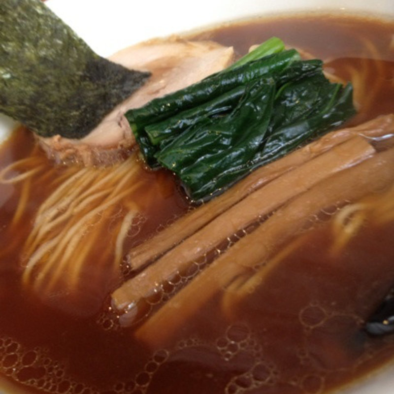 丸鶏らーめん（しょうゆ）(麺屋 はちどり)