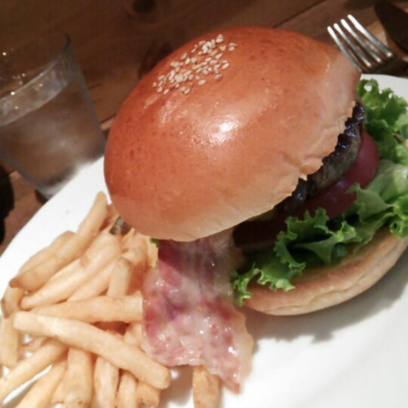 Wチーズ&ベーコンバーガー(バック パッカー 水戸店 （BACK PACKER）)