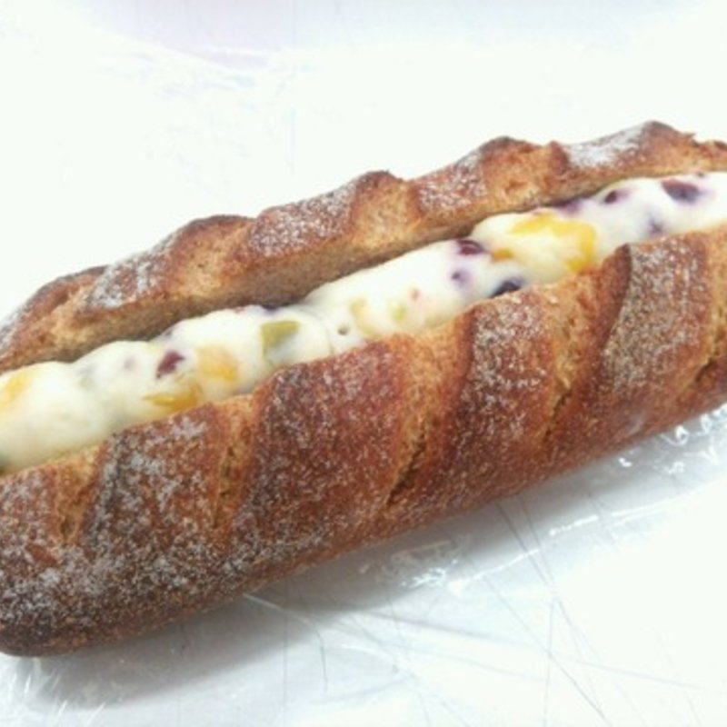 エーデルシュテイン(バックシュトゥーベ ツオップ （Backstube Zopf）)