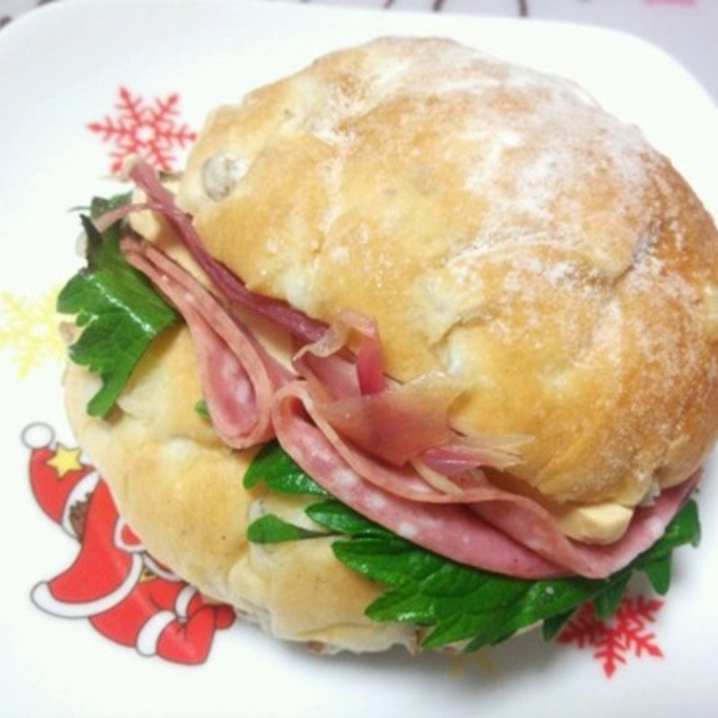 クリームチーズの醤油漬けサンド(バックシュトゥーベ ツオップ （Backstube Zopf）)