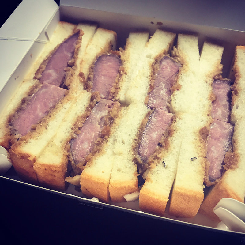 ローストビーフカツサンドイッチ(Nick 新神戸店)