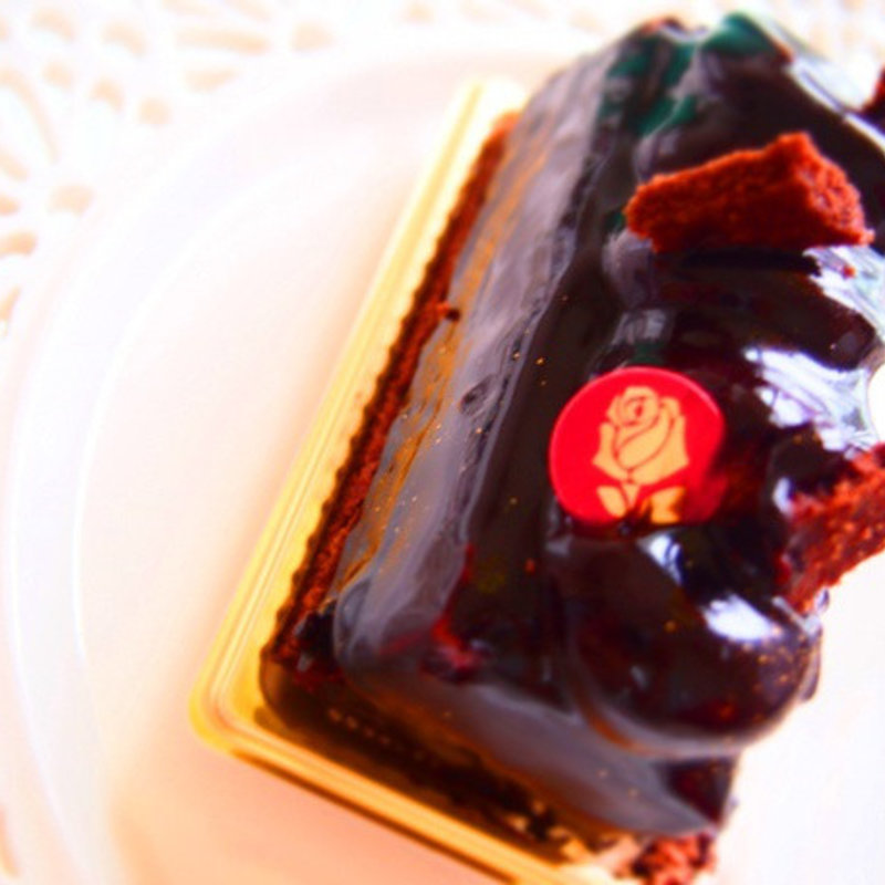 ガトー ショコラ(パッション ドゥ ローズ)