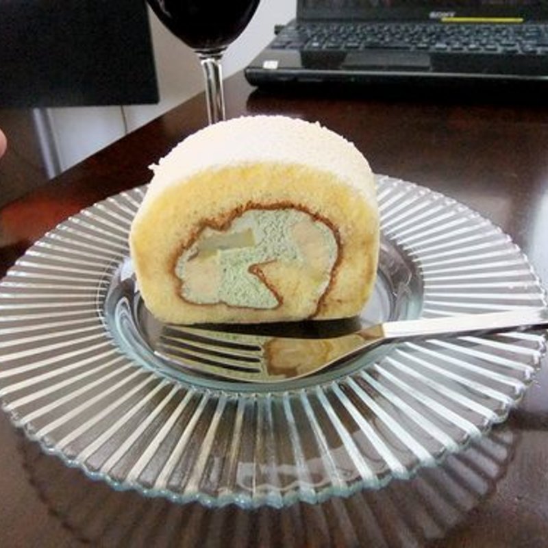 純米ロール　抹茶(パティスリー ペルル Patisserie Perle)