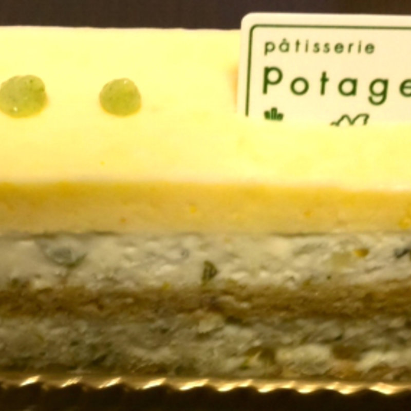 スティックセニョールのチーズケーキ(パティスリー・ポタジエ （patisserie Potager）)