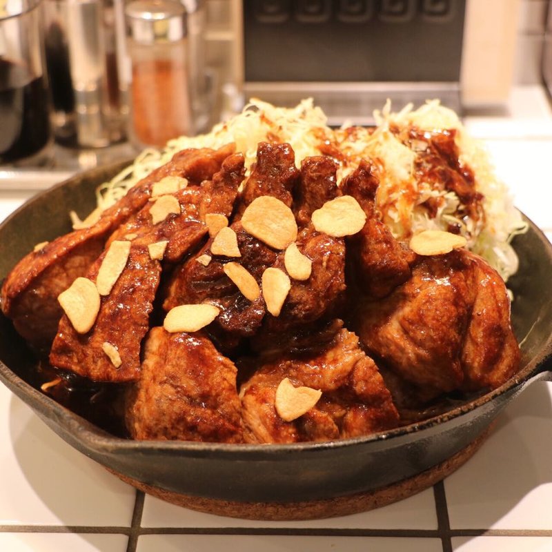 特大トンテキ定食(東京トンテキ 品川港南口店)