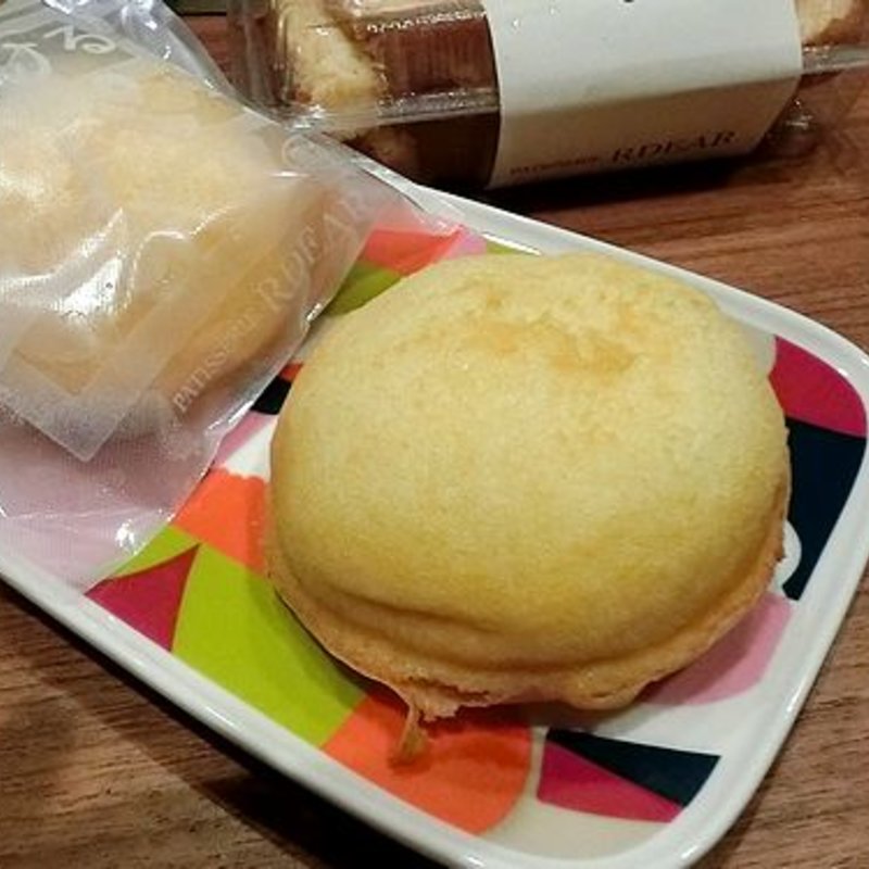 とろける生パフ(パティスリーロディアル)