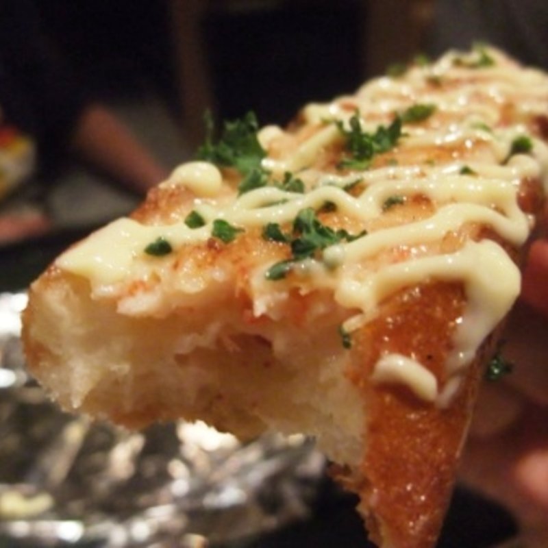 海老パン(曾根崎鉄板食堂 はなたれ)