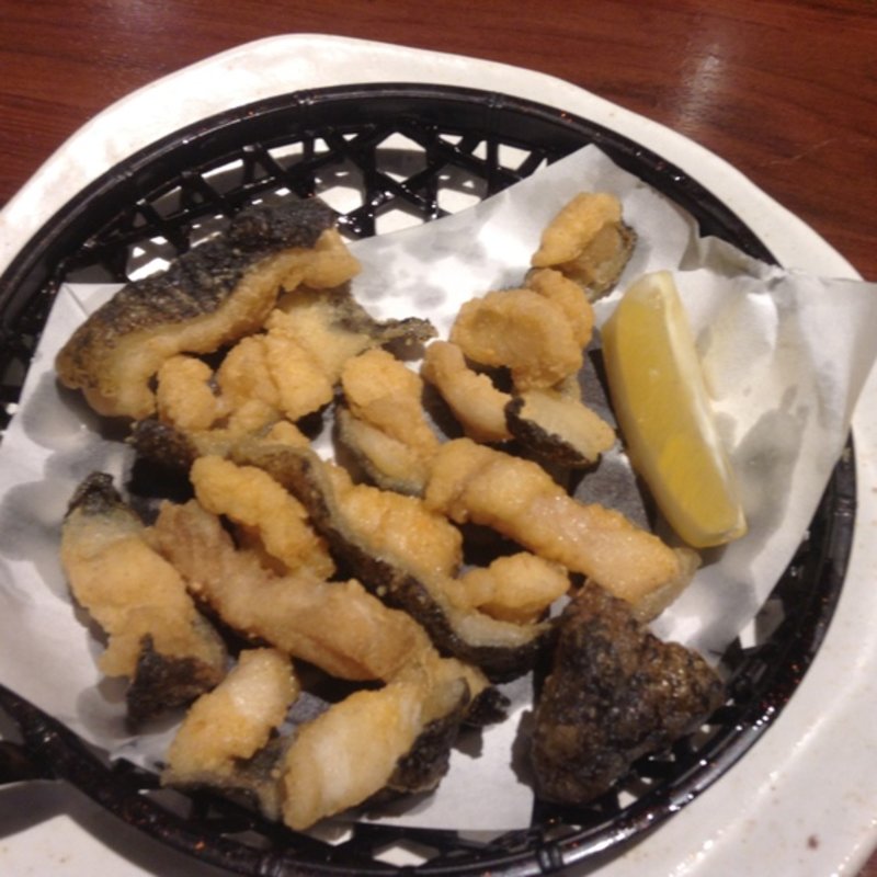ウツボの唐揚げ(はなの舞 新宿東口店 )