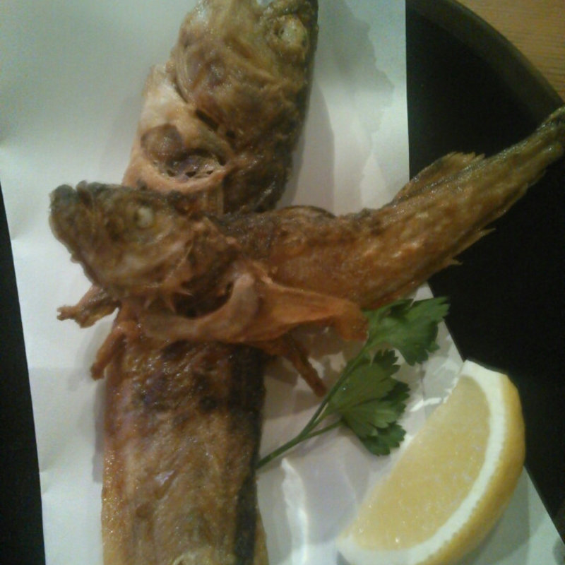 ハタハタの唐揚げ(ぱねぱね)