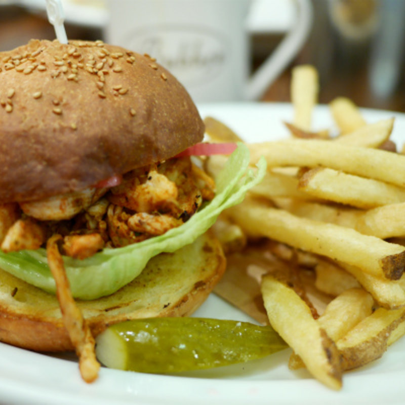 ジャークスパイスチキンサンドイッチ(バビーズ ランドマークプラザ （Bubby's）)