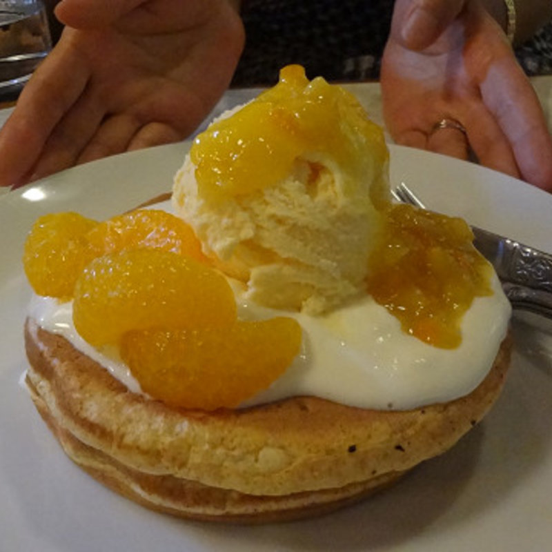 サマーホットケーキ(はまの屋パーラー)